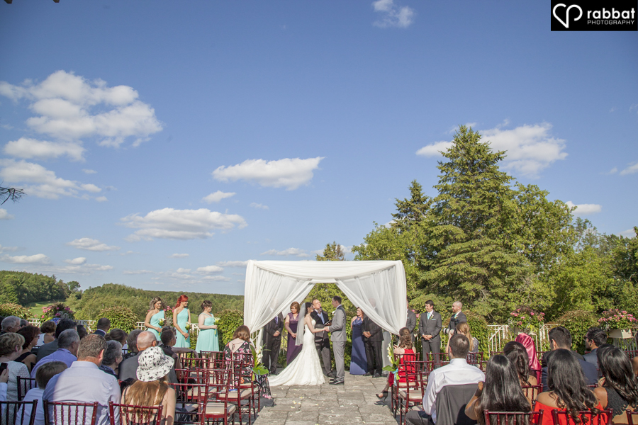 Wedding ceremony under huppah at King Valley Golf Club