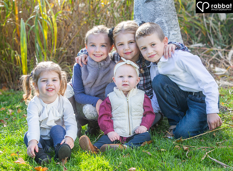 Five kids, little kids, happy kids, siblings, cousins, family portraits
